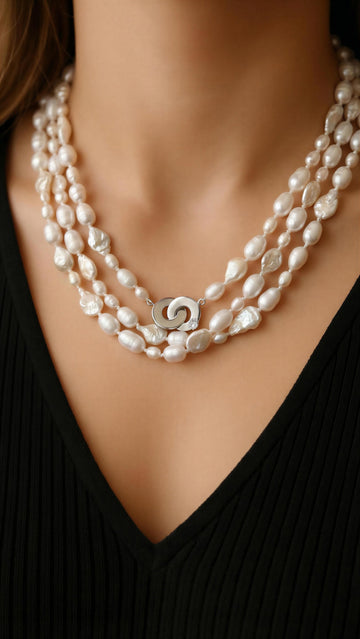 FR0032-COLLAR PERLAS MULTIPLES HILADAS- BROCHE PLATA MOISSANITA