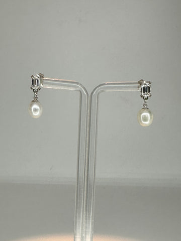 FR3075- AROS MOISSANITA Y PERLA OVAL- PLATA