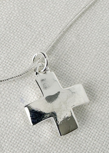 FR-4088: CRUZ CUADRADA DE PLATA CADENA COLA DE RATON LARGA