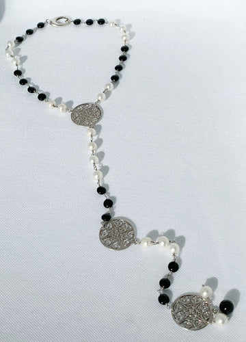 COLLAR FR-6009 PLATA ONIX Y PERLAS