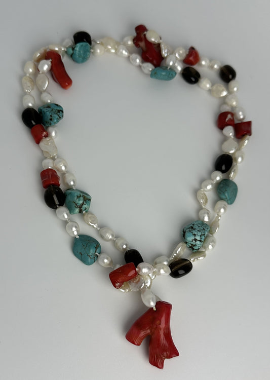 FR 6028- COLLAR PERLAS TURQUESA CORALES HILADO