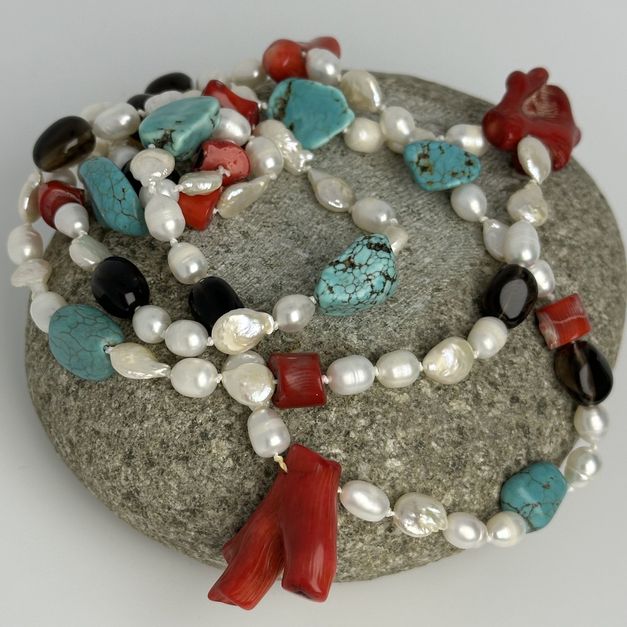 FR 6028- COLLAR PERLAS TURQUESA CORALES HILADO