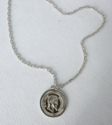 COLLAR: FR 4077- COLLAR CADENA NAUTICA Y COLGANTE MONEDA FRANCESA PLATA